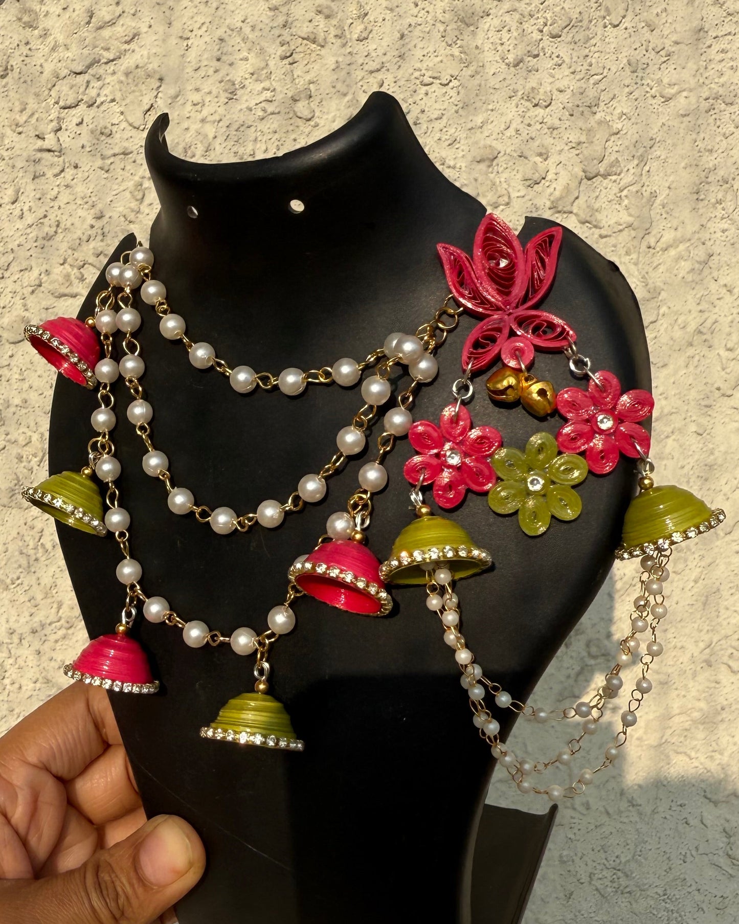 Kumud jhumka - Pink/Green with Kaanchain