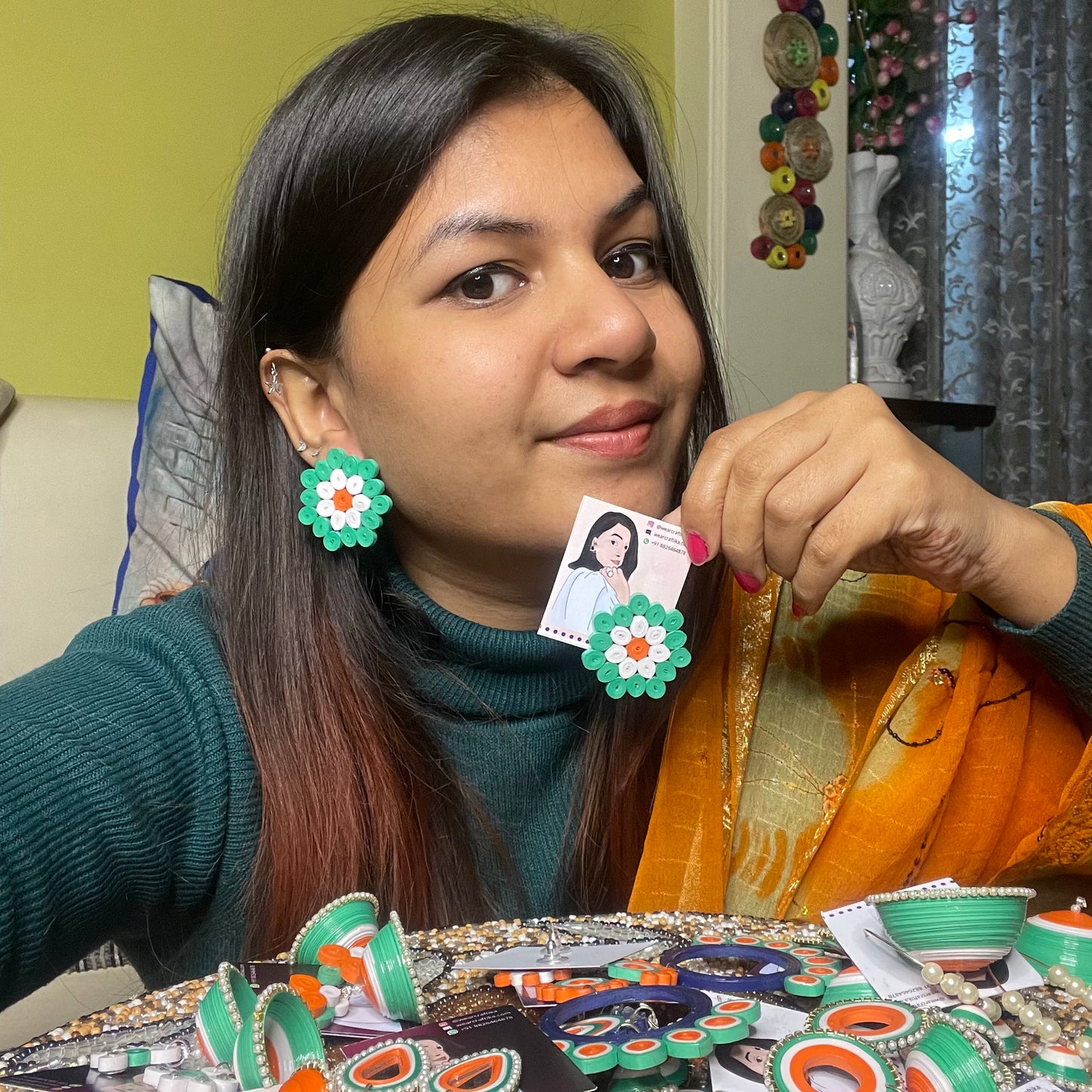 Mandala stud - Tricolor