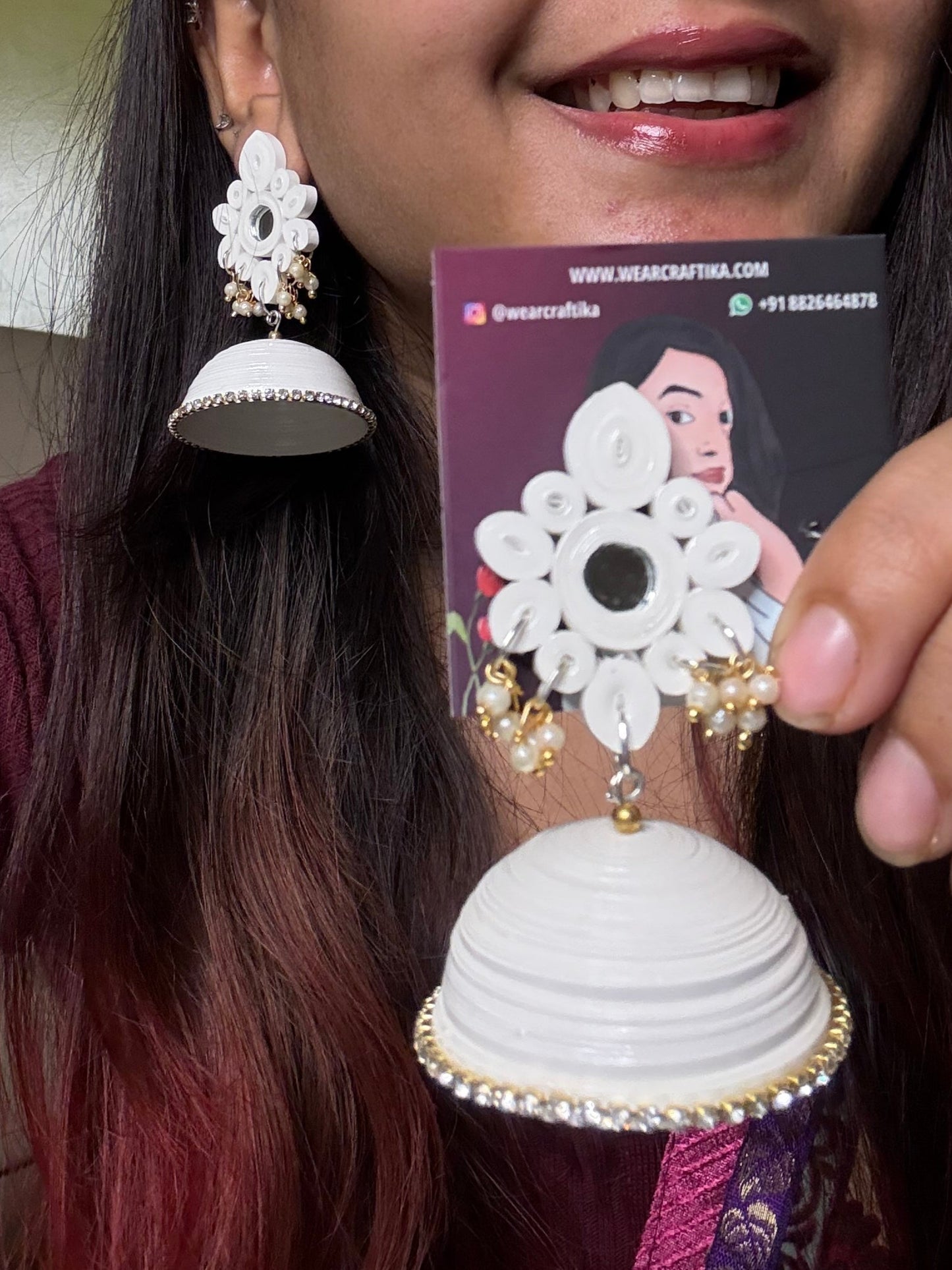 Aadarshini Jhumka