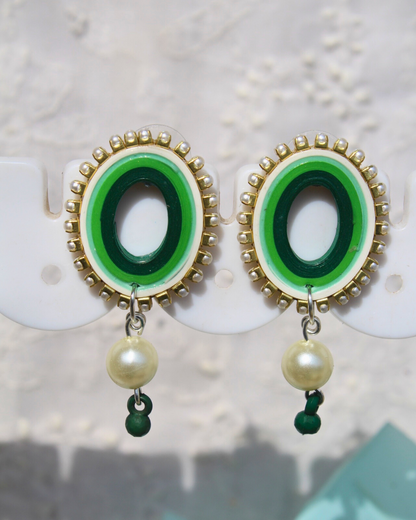 Oval pearl drop