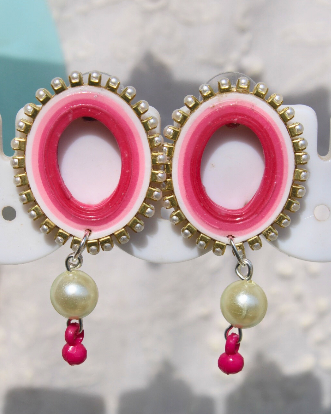 Oval pearl drop