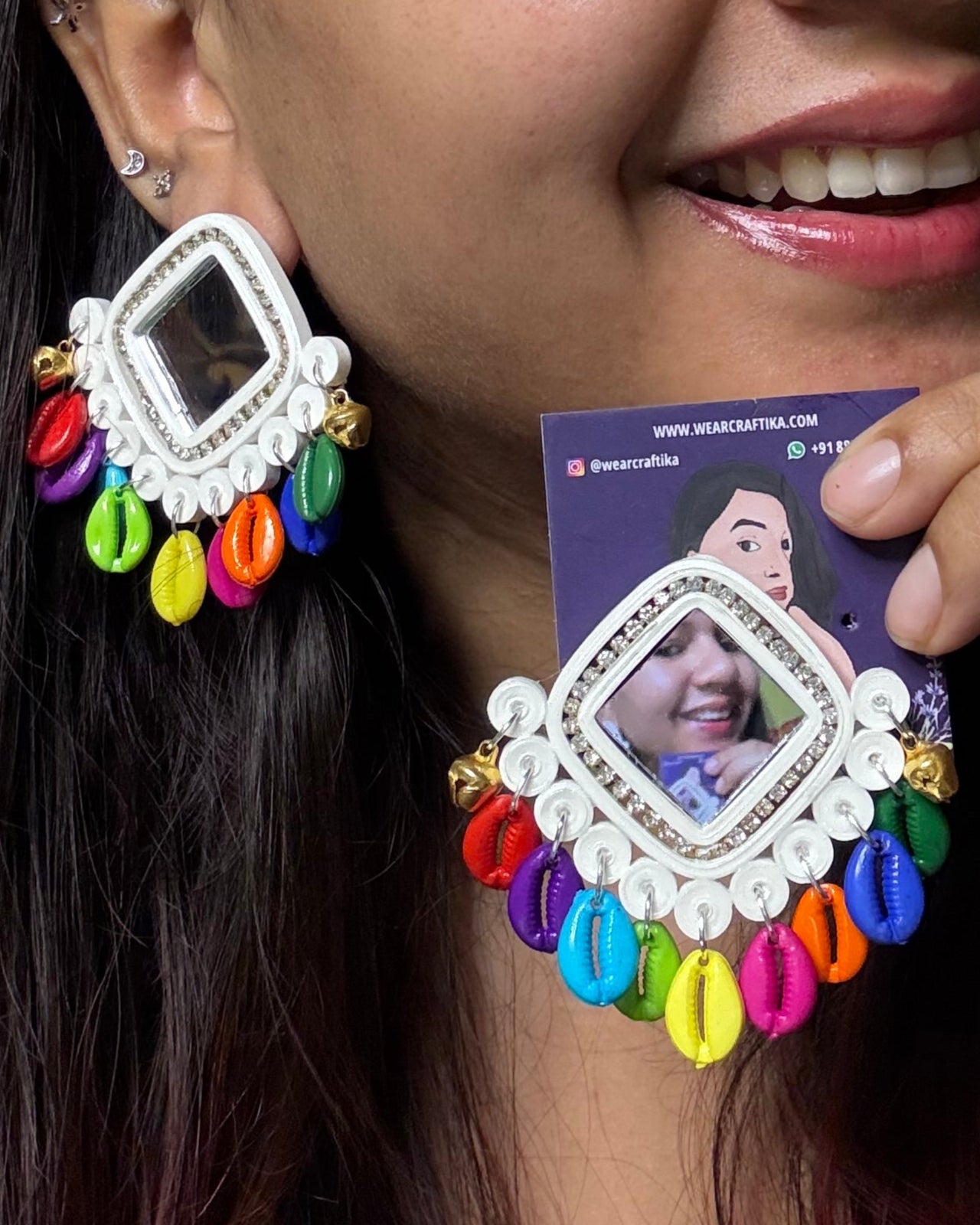Aaryamani earrings - White