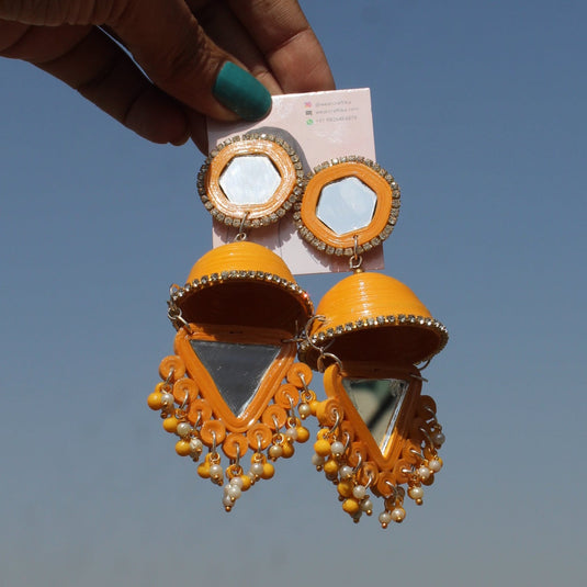 Vinaya jhumka